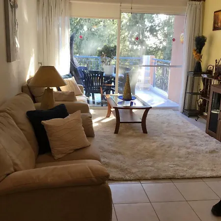 Apartament Paradise Garden 4, Kato Pafos
